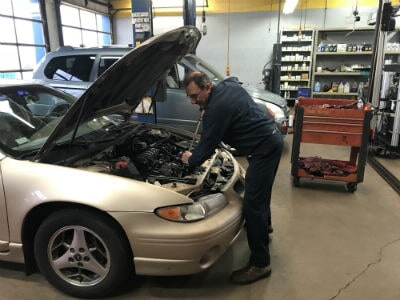 Vehicle Service Center You Can Trust Lake Zurich Il Sparks Car Care