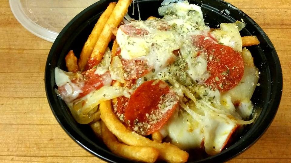 Pizza, Cheesesteaks and More Yuma, AZ Ronnie's Pizza