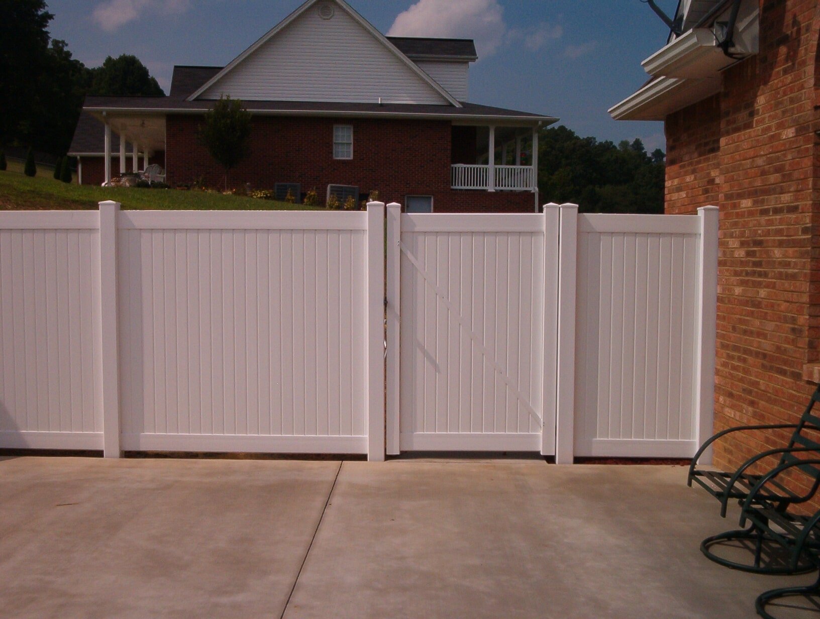 Fencing Company customwoodfencing Kingsport,, TN TriCity Fence Co