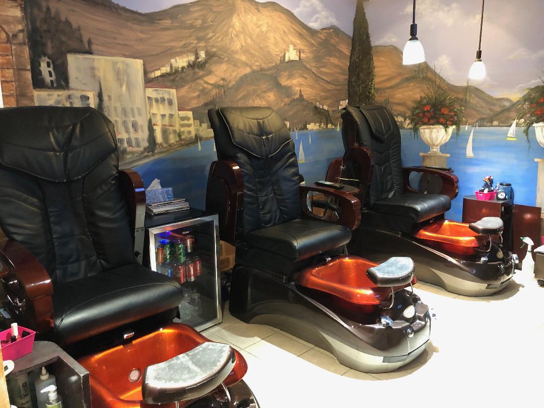 Home | Neenah, WI | The Nail Salon