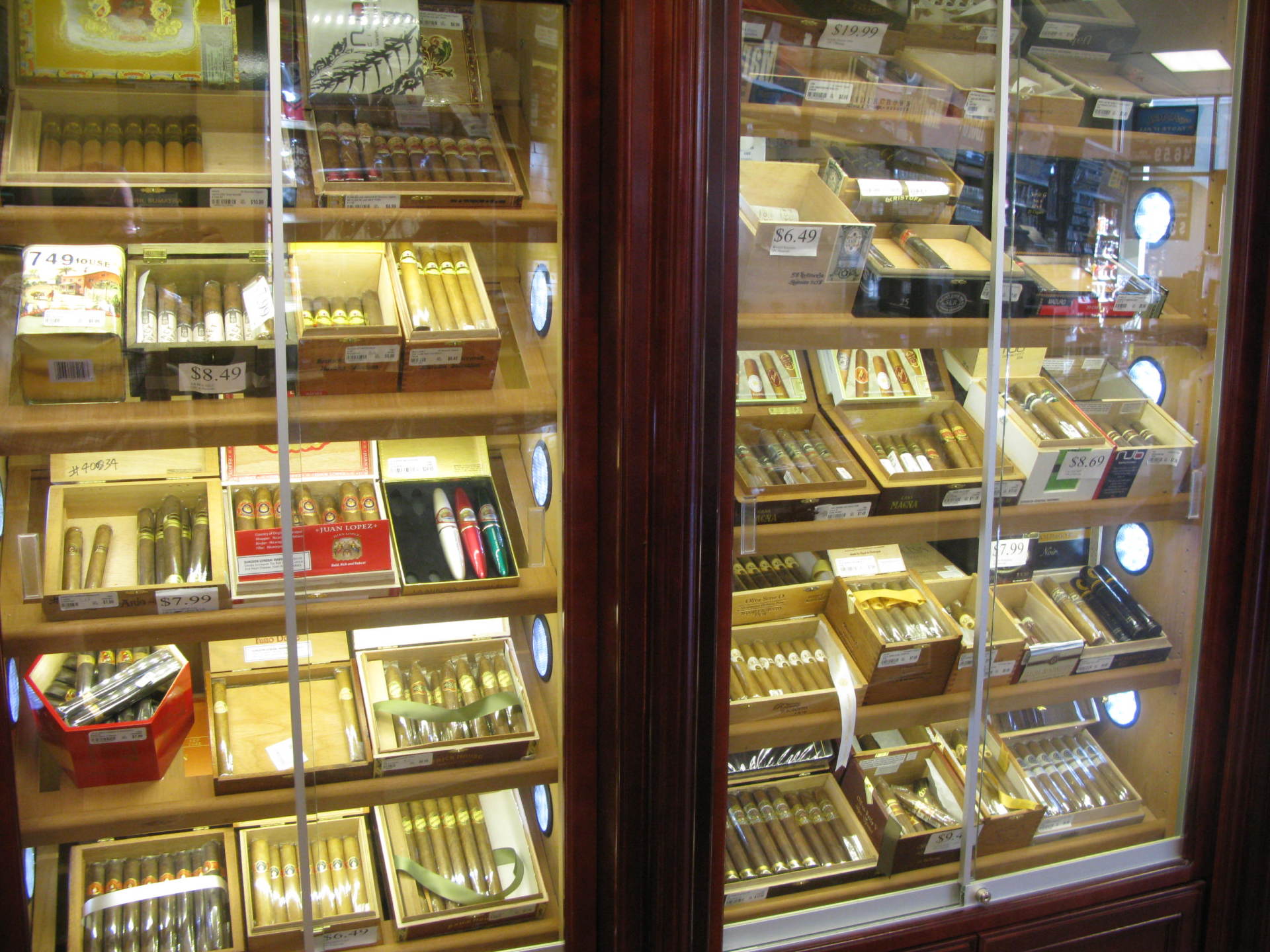 Gallery Specialty Tobacco Outlet