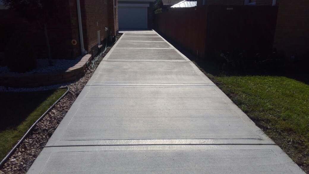 Commercial Pavement Contractors Chicago, IL Maxx Paving & Concrete Inc.