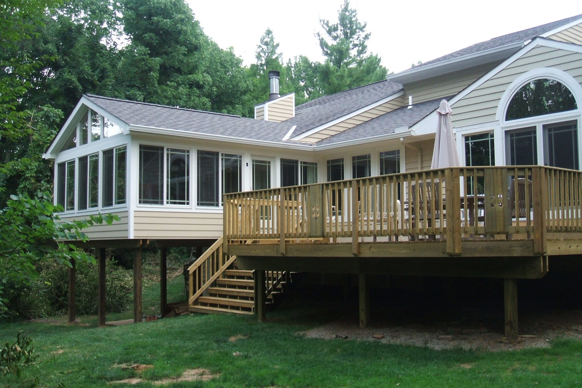 Enclosed and Screened Porch Builder Cincinnati, OH Edwards