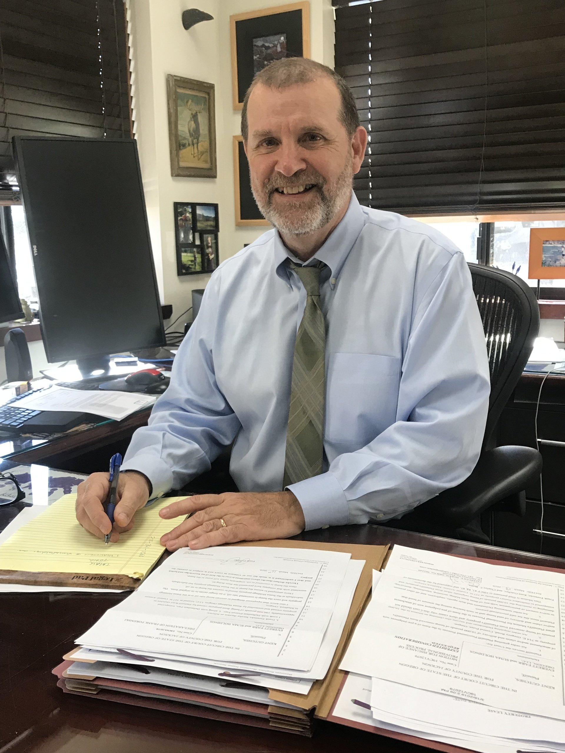 Lawyers Medford, OR Frohnmayer, Deatherage