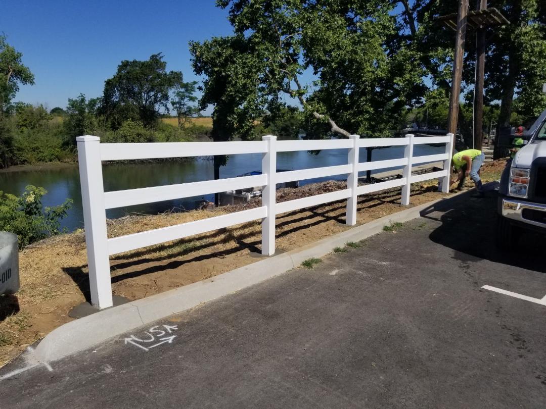 Field Fence Installation Sacramento, CA Benson Fence Co.