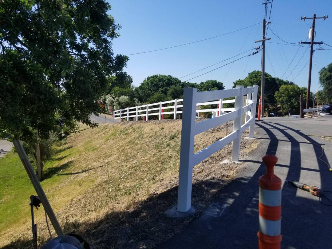 Field Fence Installation Sacramento, CA Benson Fence Co.