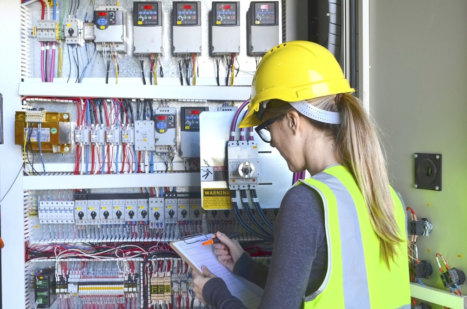 Electrical Services Contractor El Cajon CA Martin Electrical 