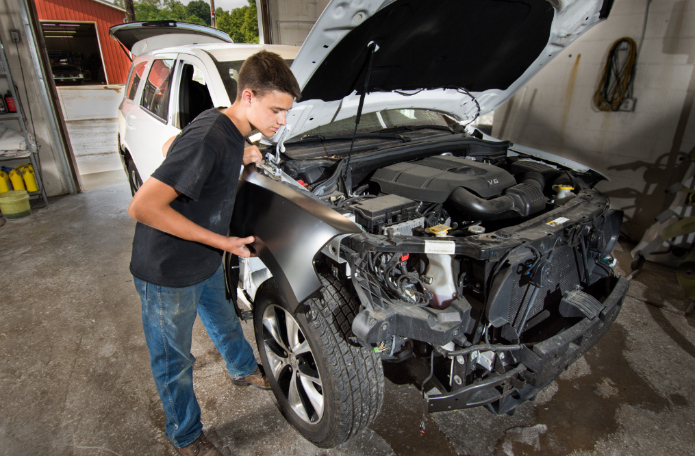 Auto Body Photo's Bridgewater, PA Munroe Auto Body