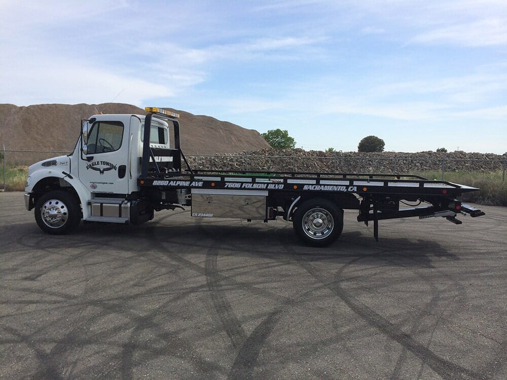 ShowroomSacramento,CaliforniaEagle Towing