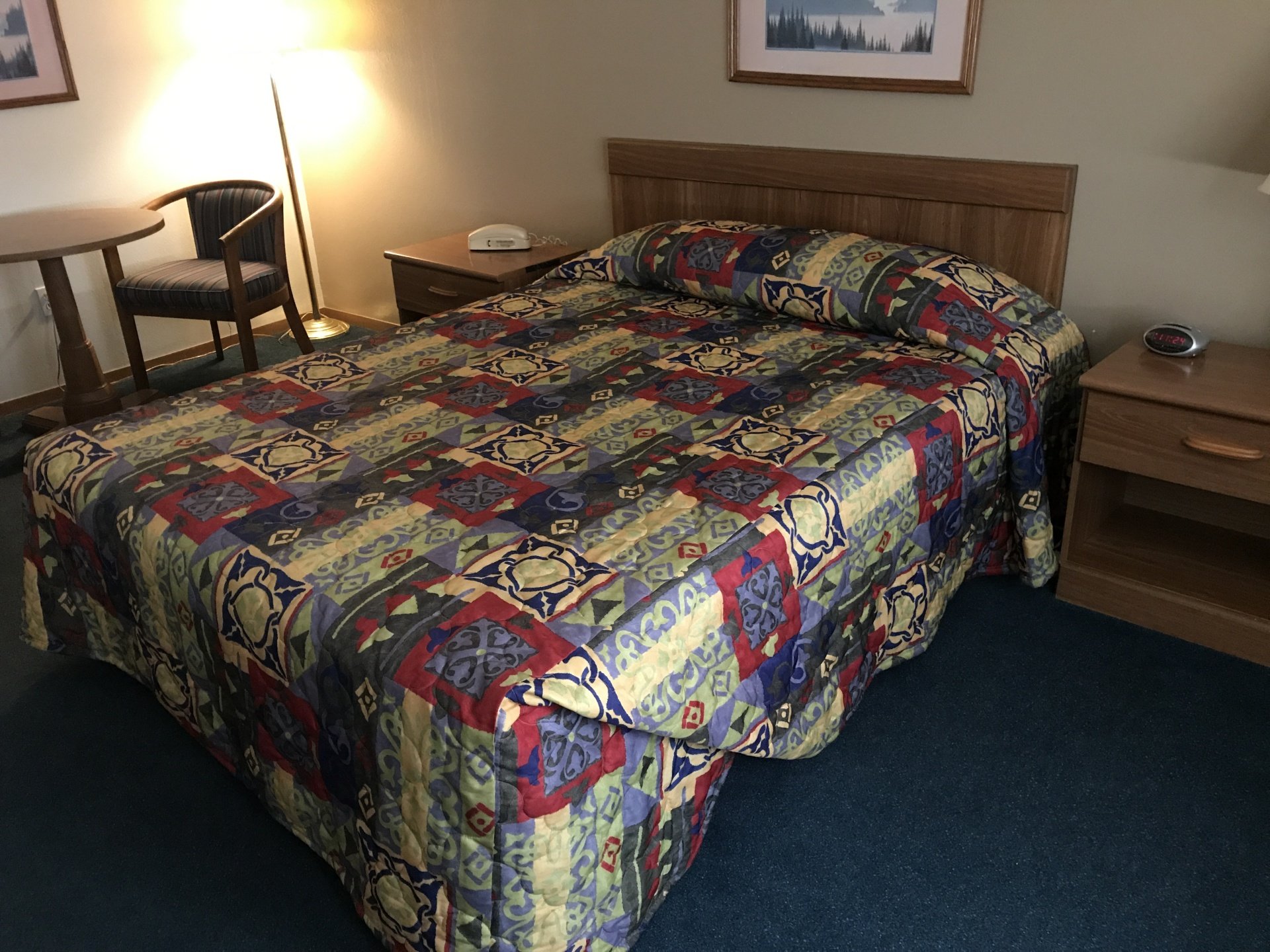 See Our Rooms Chippewa, Falls, WI Badger Motel & Suites