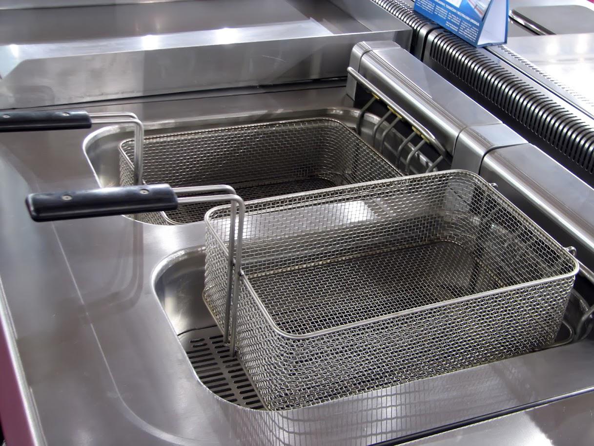 Common Reasons for Commercial Deep Fryer Repairs
