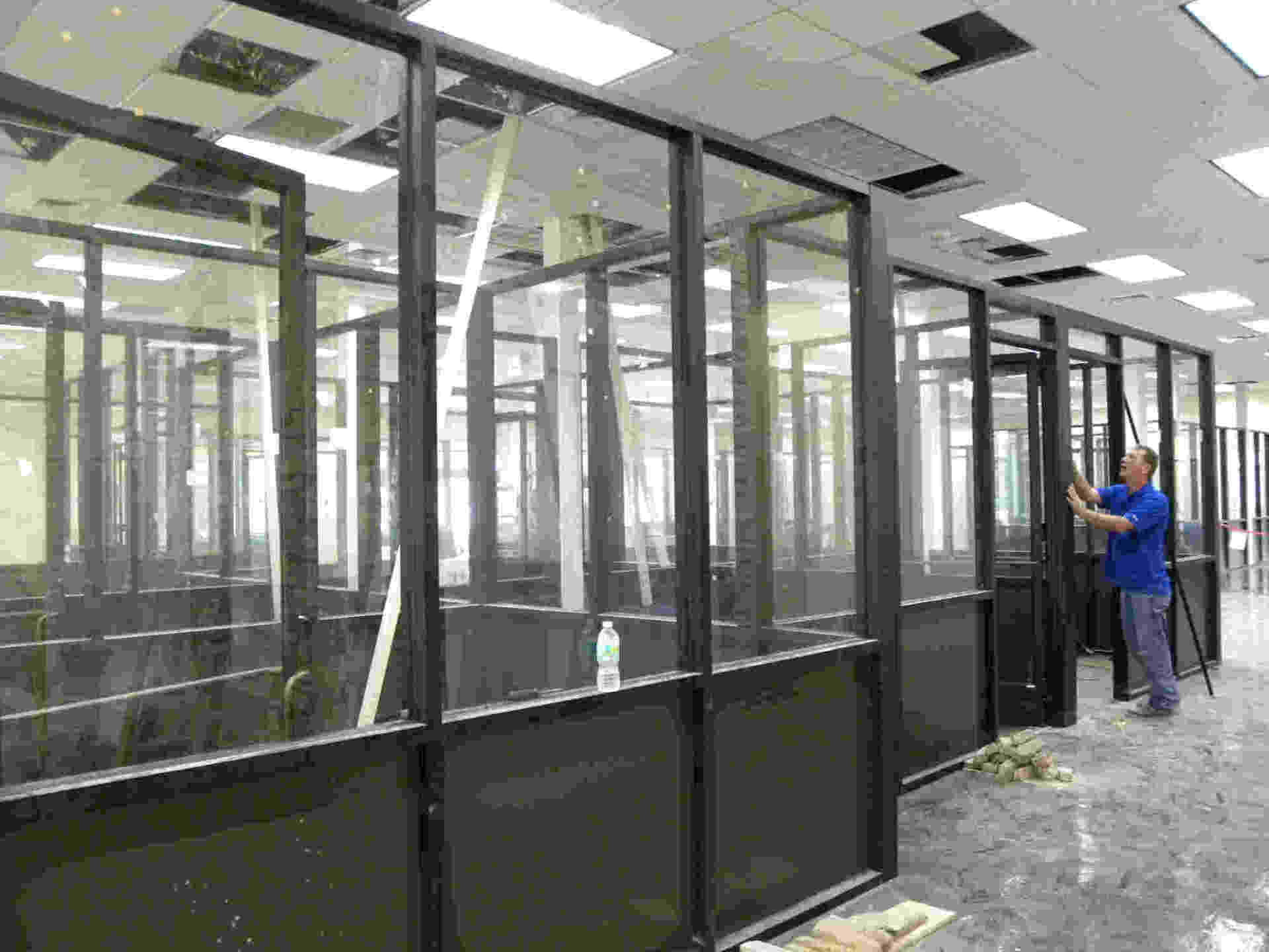 Glass Glazing Brandon, FLParker Glass & Door Services