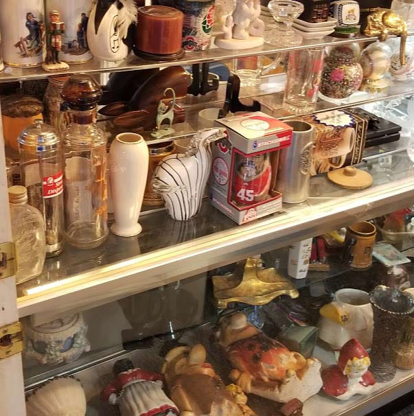 Mr. Bills Coins & Collectibles Columbus, OH Holiday Lanes