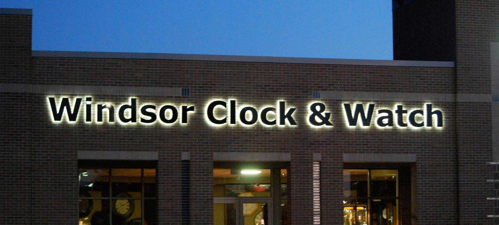 precision-watch-or-clock-repairs-des-moines-ia-windsor-clock-watch