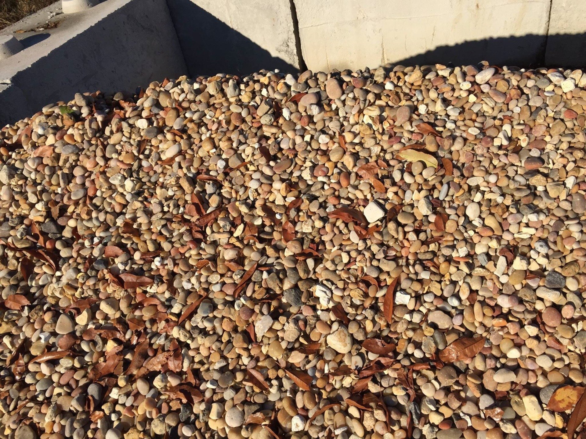 Gravel Lexington, KY Diamond Pond / Kentucky Garden and Fountain