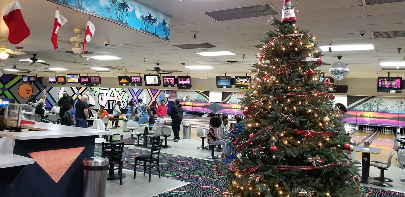 Karaoke Jacksonville, FL Jax Lanes Bowling Center