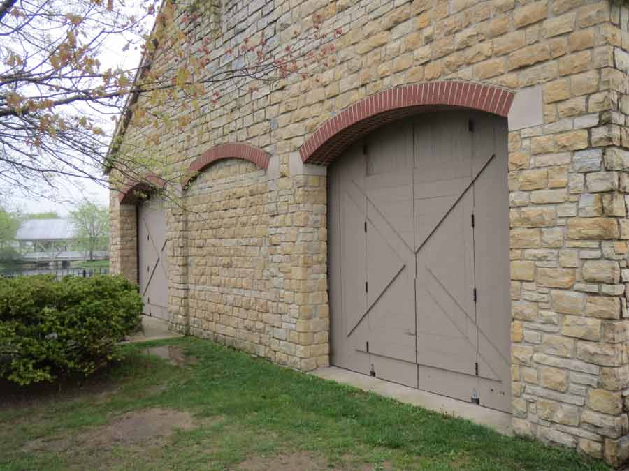 New Garage Doors Columbus, OH Deyo Garage Doors