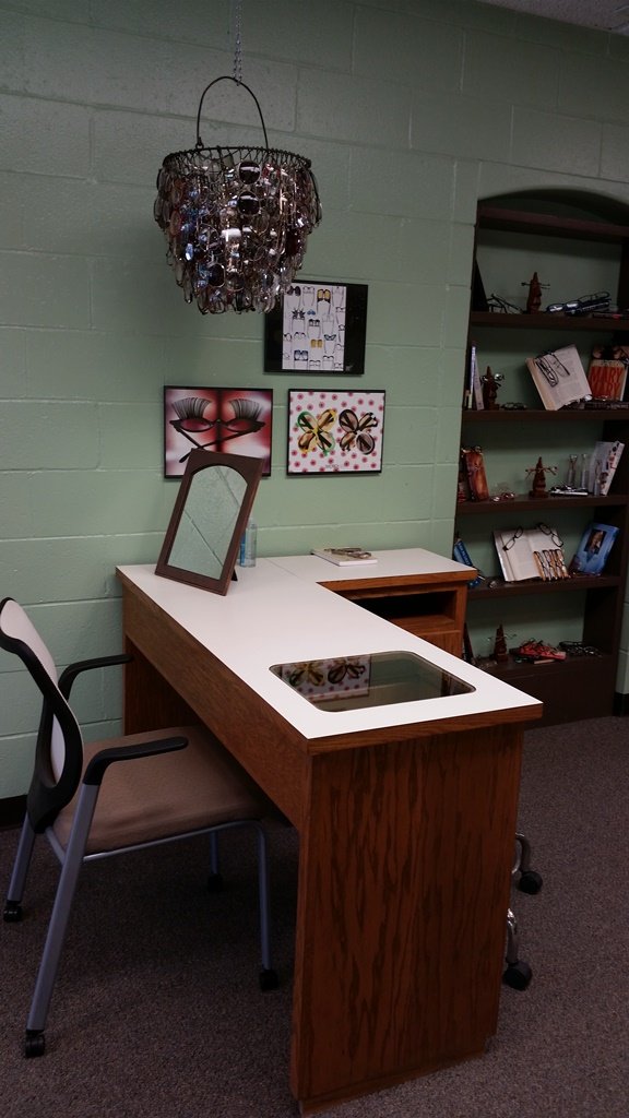 Eye Accessory Store Fargo, ND Doug's Optical Inc