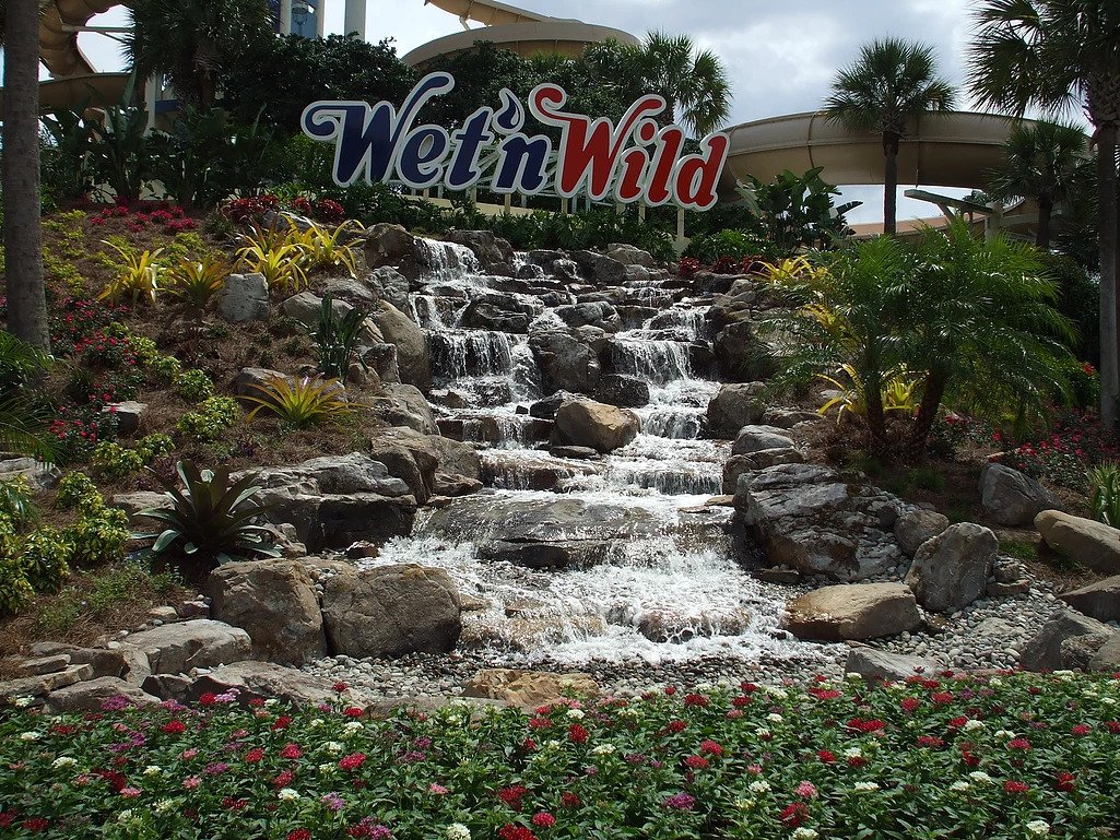 COMMERCIAL WATER FEATURES WATERFALLS