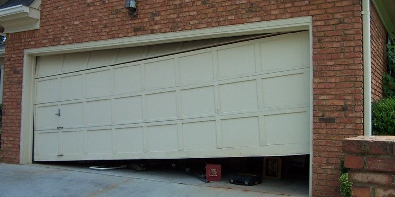 Home Terry's Garage Doors & Openers Toledo, Ohio
