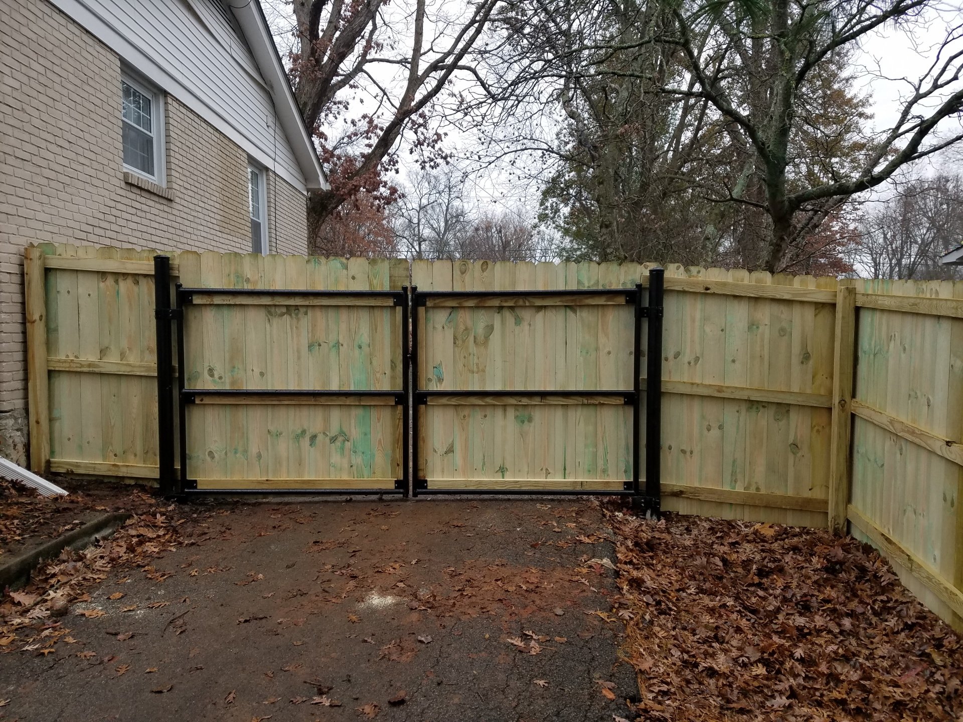 Fencing Bowling Green, KY Newcastle Fence
