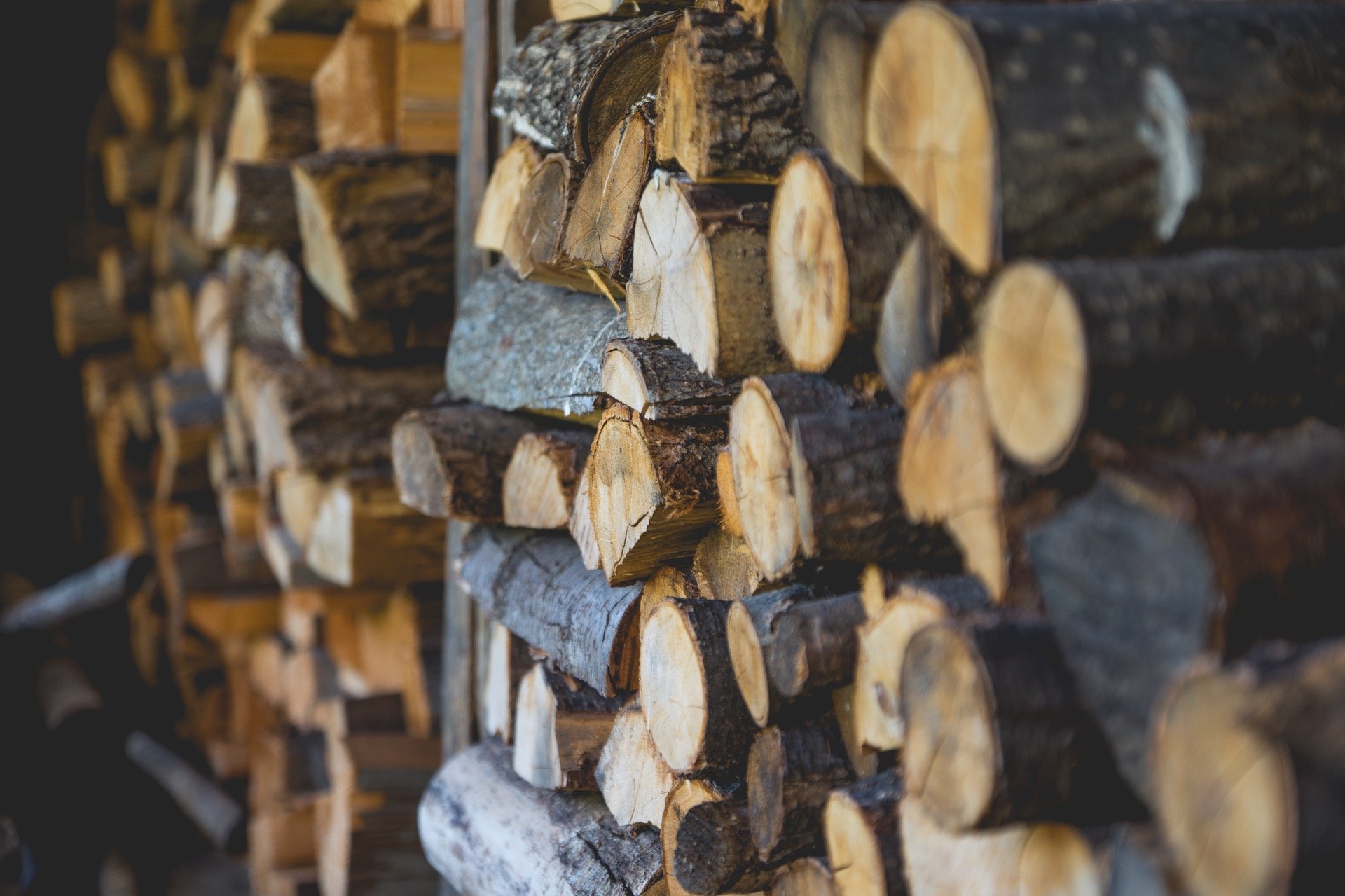 Affordable Firewood Fort Smith, AR Express Tree & Landscaping