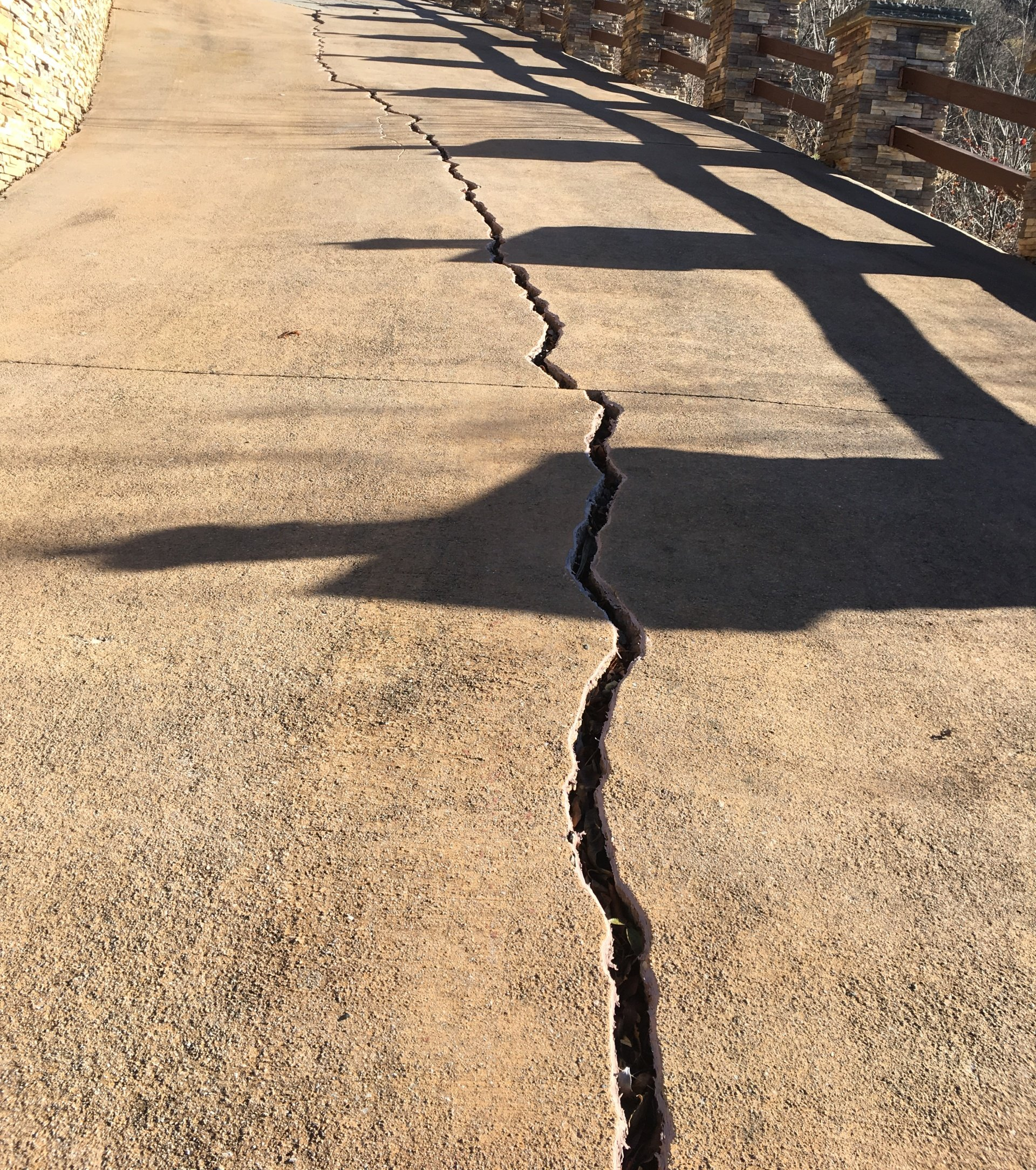 Concrete Cracks Knoxville, TN Slab Jacker Construction