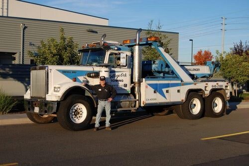 Towing Photos | Sacramento, CA | College Oak Towing