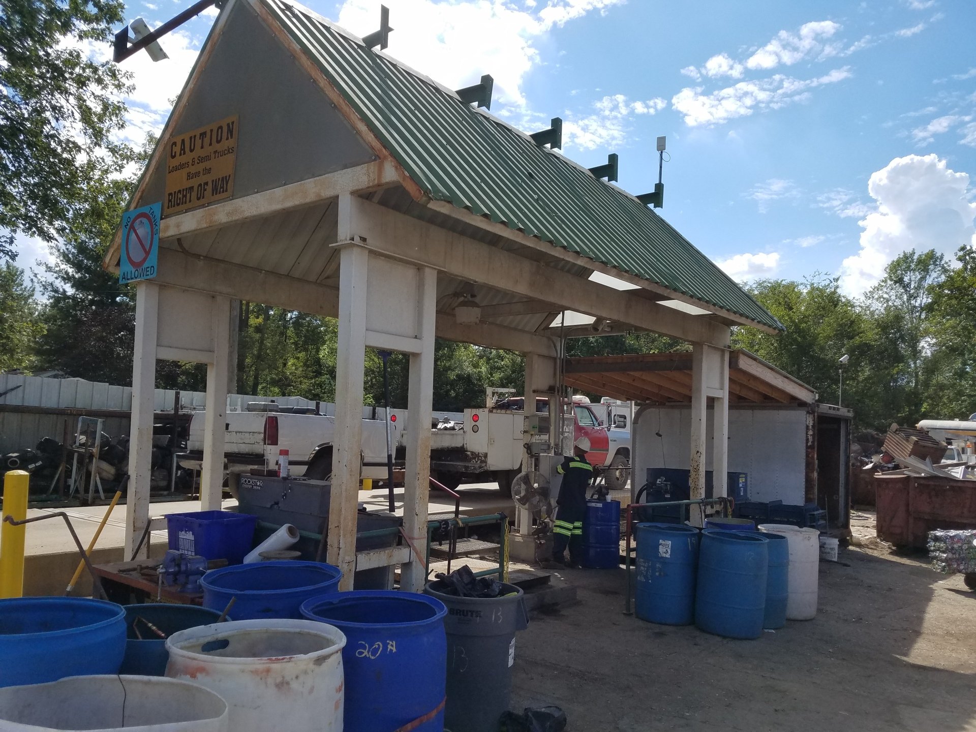 Cheap Auto Parts Evansville, IN Universal Salvage Inc.