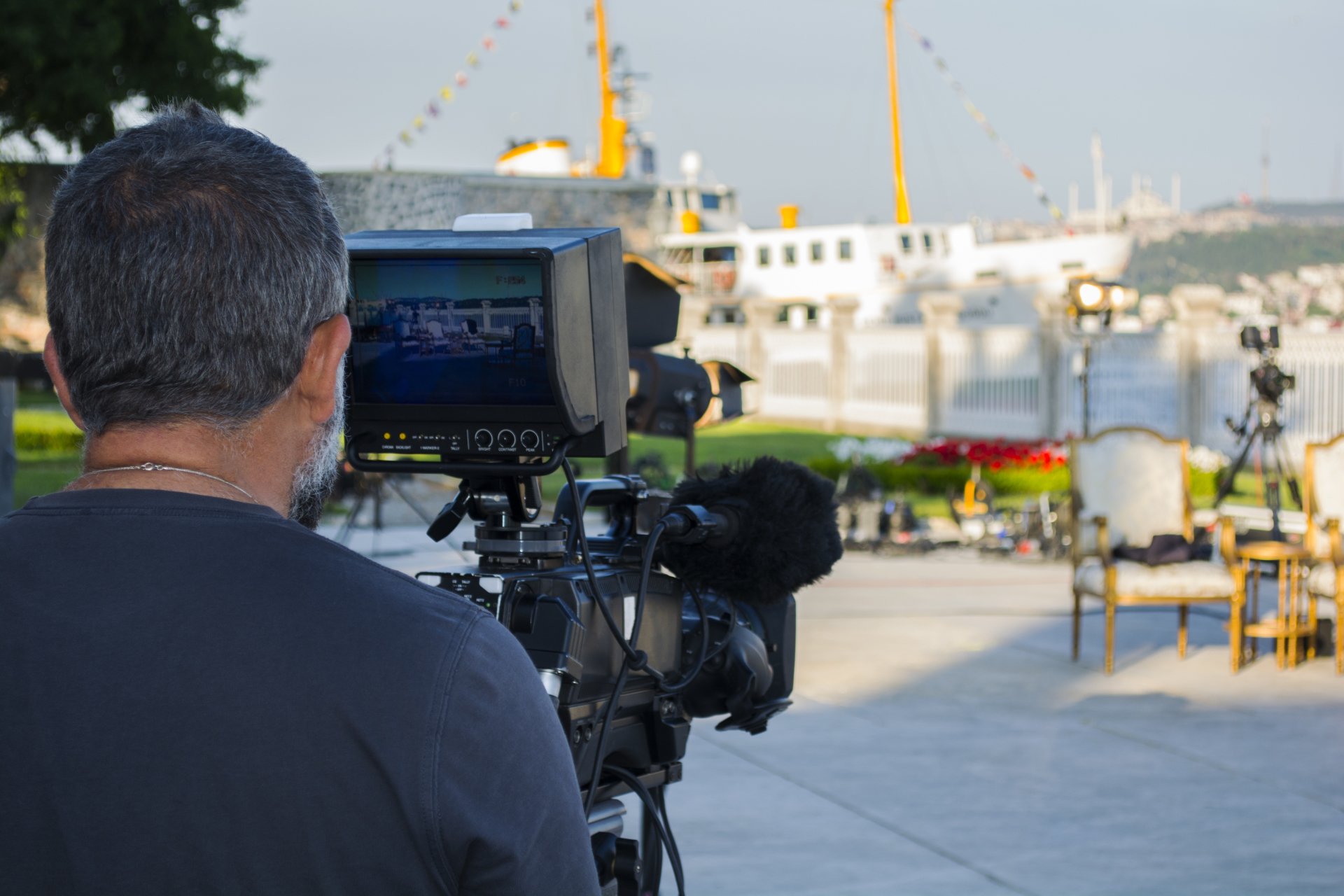 Film TV Production Trailers Anaheim, CA Ultra Haulers Trailers