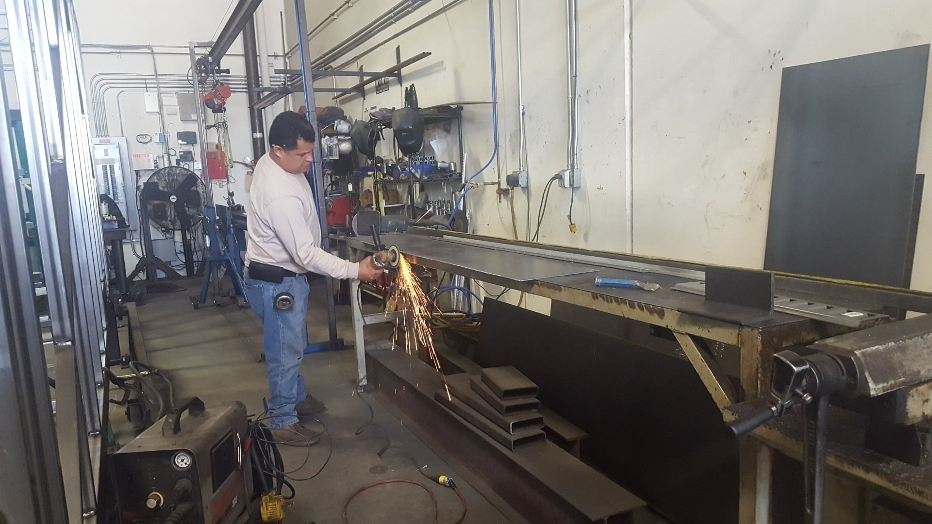 Expert Trailer Repair Anaheim, CA Ultra Haulers Trailers