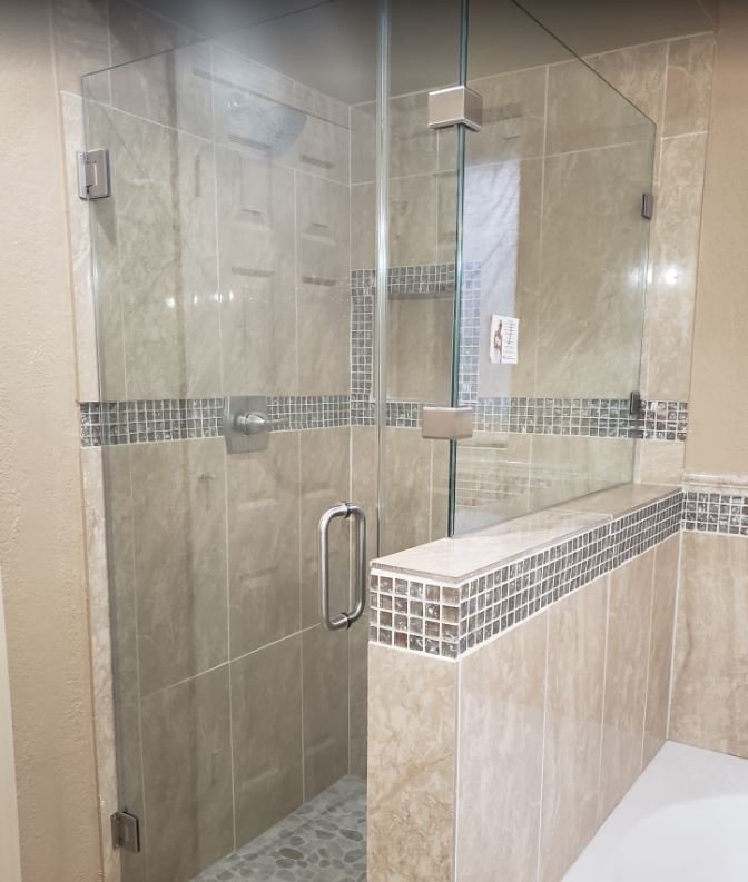 Residential Glass — Houston, Texas — Distinctive Glass Co. Inc.