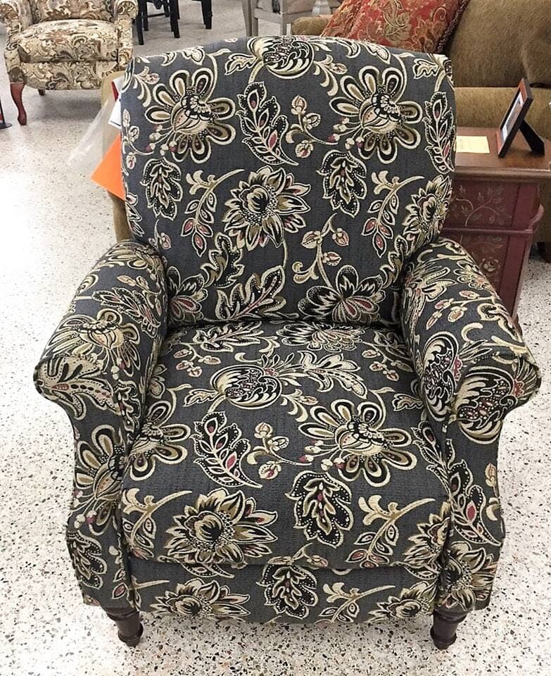 Showroom Gallery Rural Hall, NC Kiger Furniture Gallery