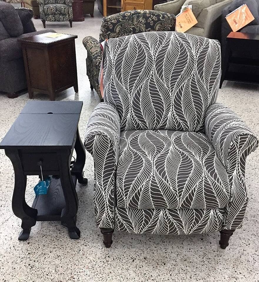 Showroom Gallery Rural Hall, NC Kiger Furniture Gallery