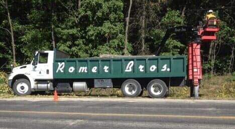 Tree Service Decatur Il Romer Bros Shrub Inc Company Truck Tree Services And Removal In Decatur Il