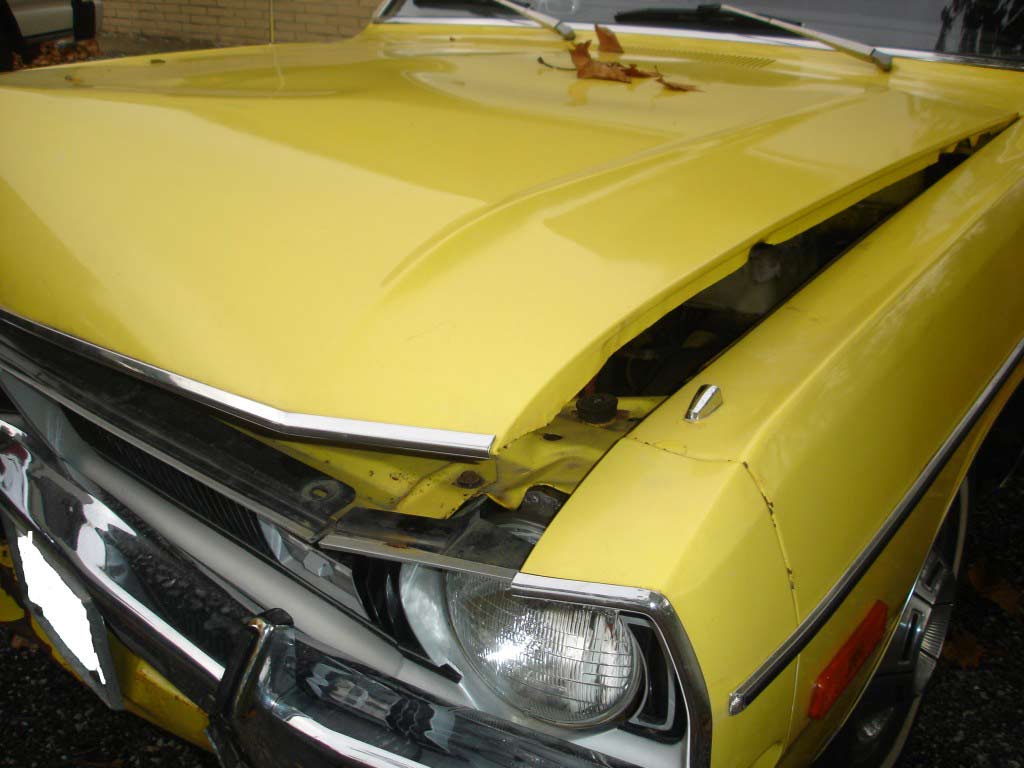 1971 Dodge Dart Hood Damage  - Auto body services in Bridgeview, IL