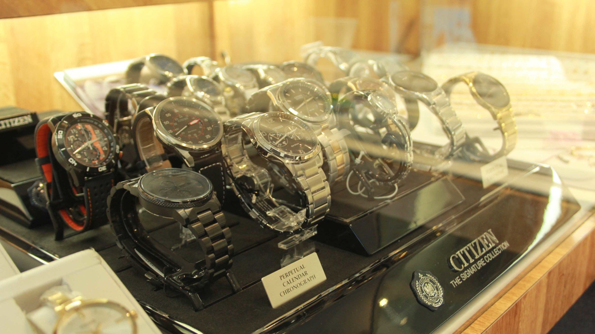 Gold, Silver & Watches in Cambridge, MA Pacheco Jewelers