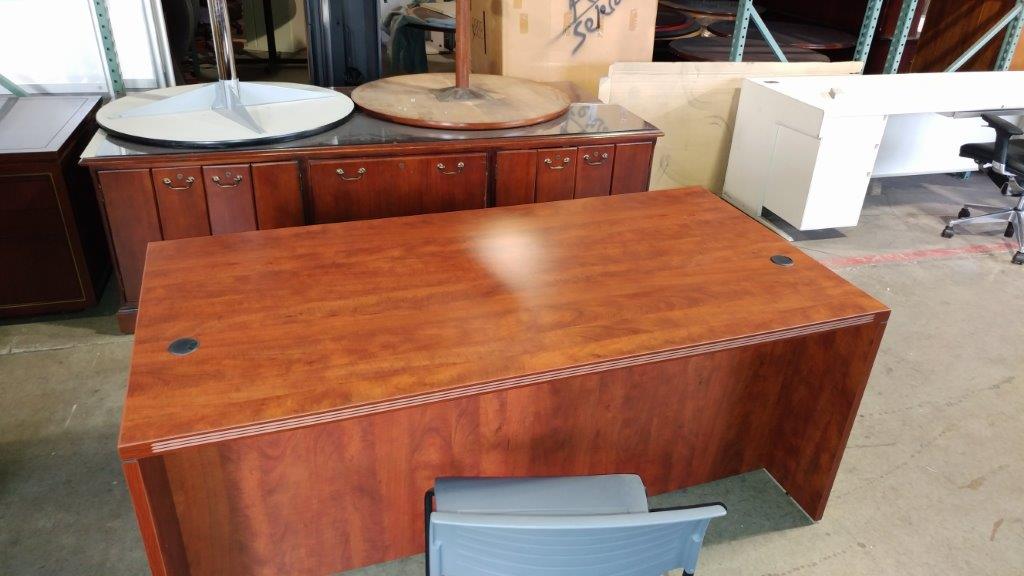 Used Office Furniture Fort Wayne, IN Baker Street Office Furnishings