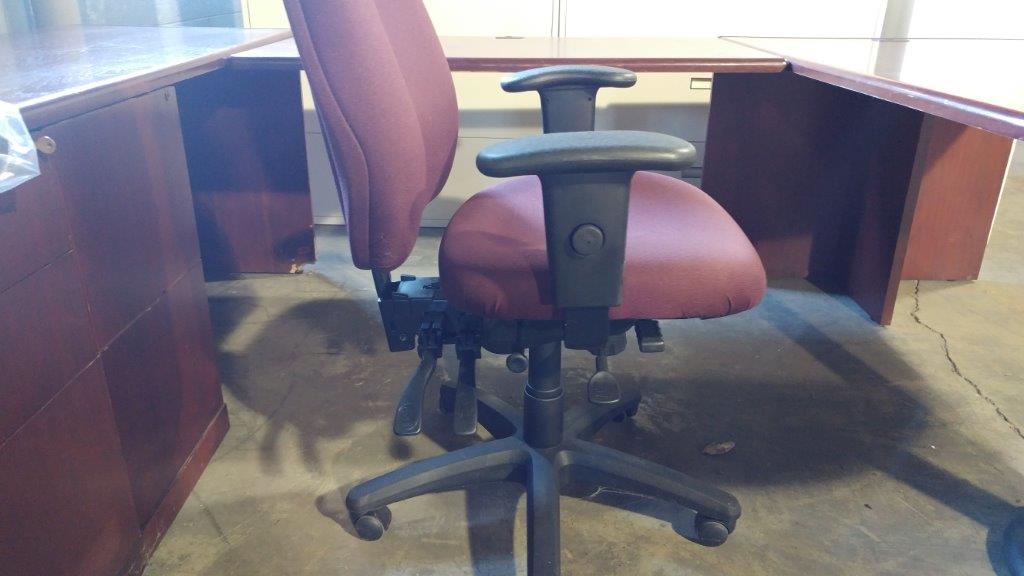 Used Office Furniture Fort Wayne, IN Baker Street Office Furnishings