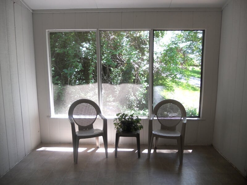 Fox Ridge Apartments in provides 1 and 2 bedroom townhomes in Hickory, NC.